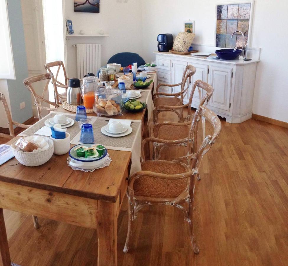 Maremaris B&B Trani Eksteriør bilde